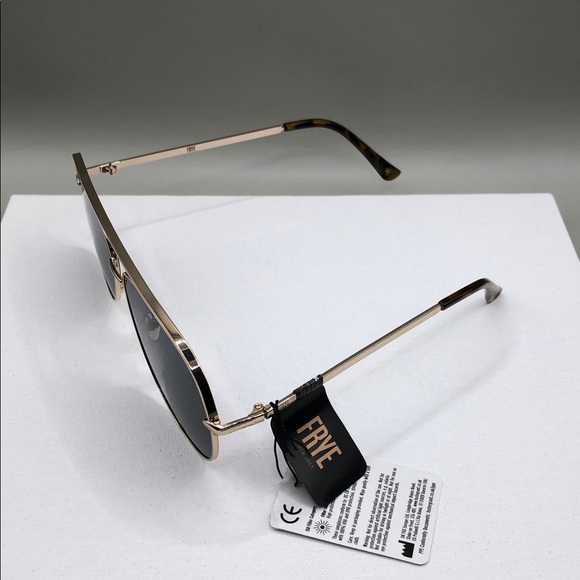 Frye oversize double bridge aviator sunglasses UNISEX new gold frame smoke lens. main image 7